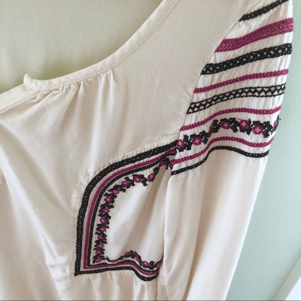 Embroidered peasant top - Picture 2 of 3